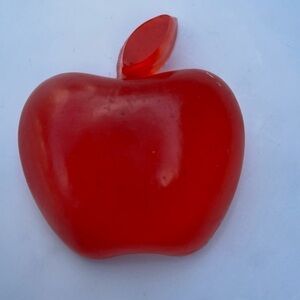 Apples to Apples soap bars 🍎